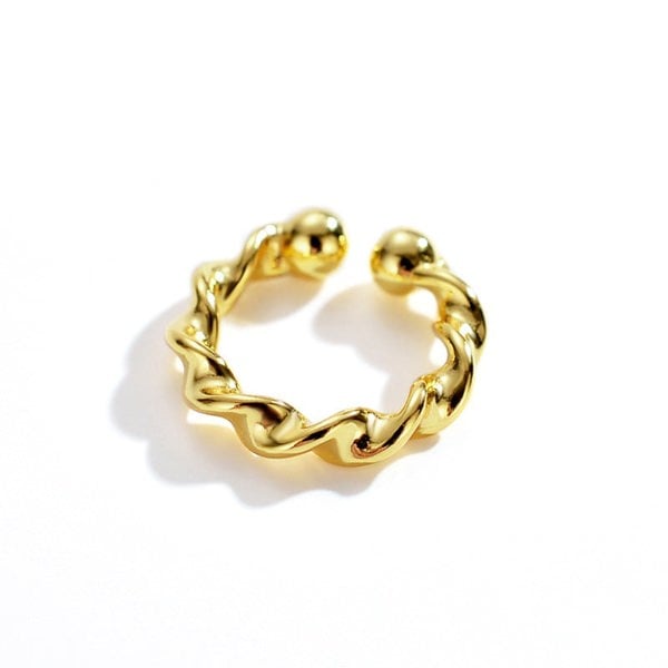 Gold Trip Twisted Ear Cuff