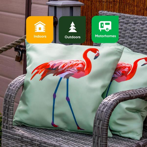 Gardenwize Pair of Outdoor Scatter Cushions – Solo Flamingo Design