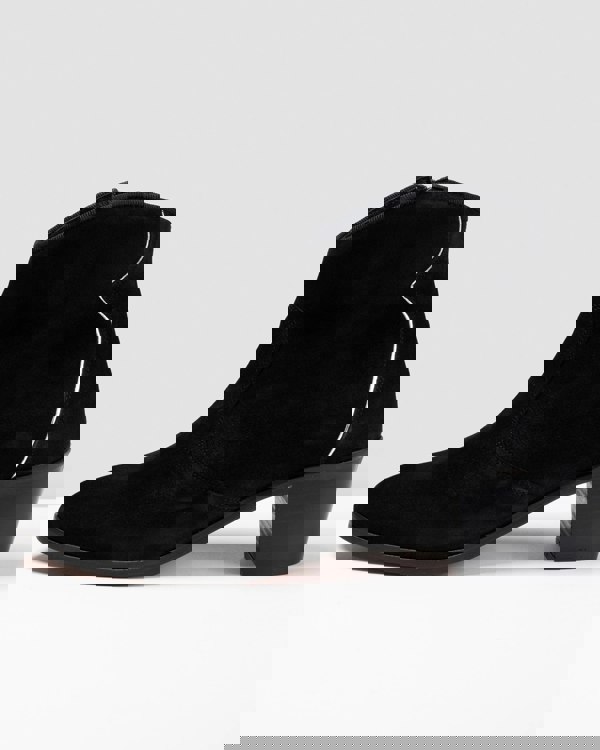 Kanna Sara Baby Silk Boot