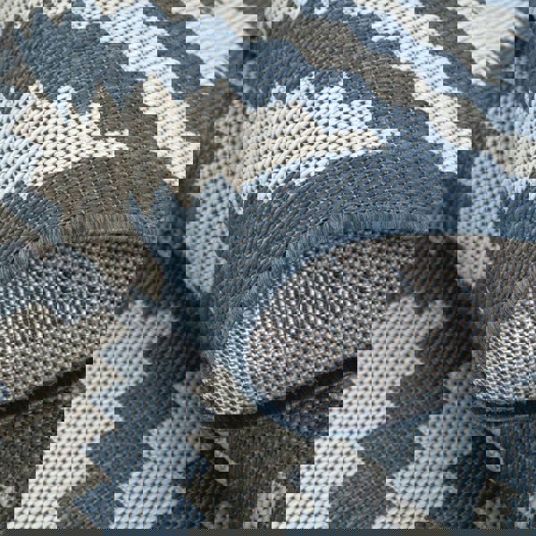 Outdoor Rug Diamond Design Blue and White | The Rugs