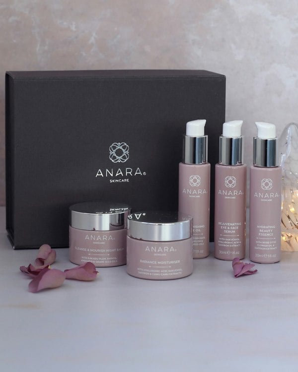 The Full Anara Skincare range with Anara branded magnetic gift box