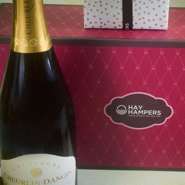 Champagne & Chocolates Gift Hamper Component  3