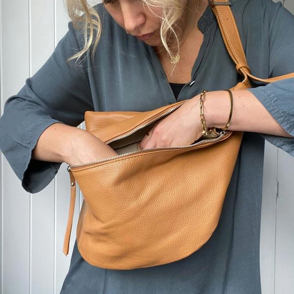 tan leather cross body bag