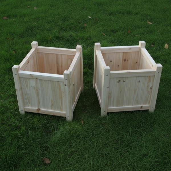 The Garden Marketplace Small Wooden Garden Planters (Set of 2)