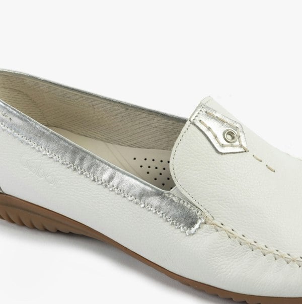 Gabor CALIFORNIA Womens Moccassins White/Silver