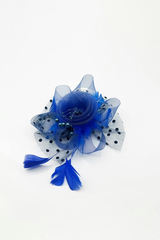 SVNX Rosette Faux Pearl & Polka Veil Feather Fascinator in Blue