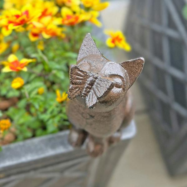 Ascalon Sitting Cast Iron Cat Garden Animal Ornament