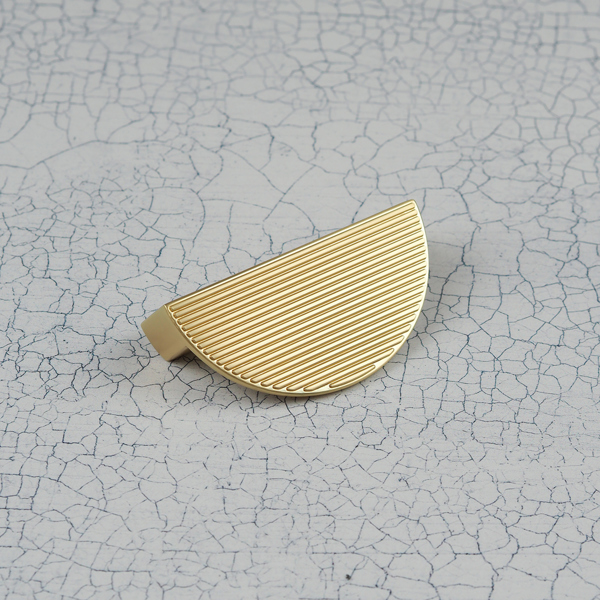 Handle & Home Brushed Brass Ribbed Detailing Handles and Coordinating Knobs