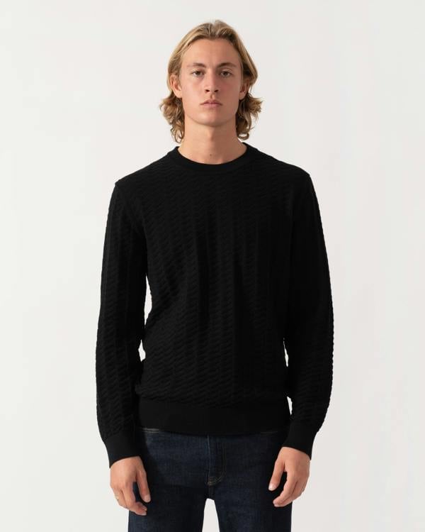 Front of the HUGO Simond Mens Crew Neck Jumper - Black 001