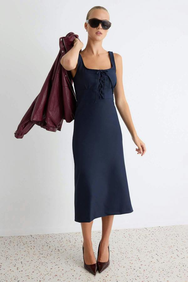 WOVCOR Square Neck Sleeveless Bodycon Midi Dress