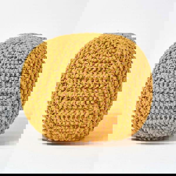 HOMESCAPES Round Cotton Knitted Pouffe Footstool Bean Filled Hand Knitted