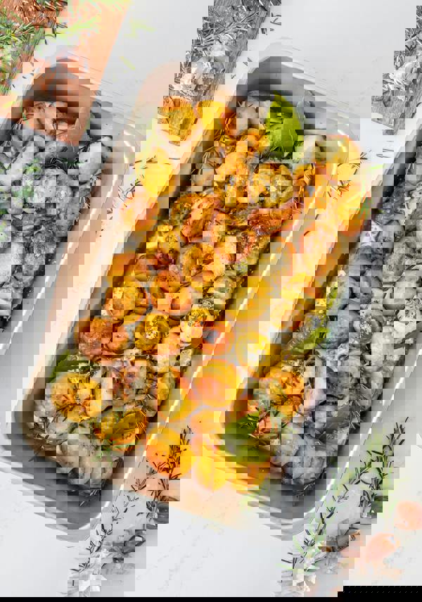 MasterClass Recycled Aluminium Roasting Pan with Pouring Spout, 40cm x 29cm