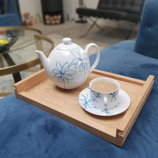 MijMoj Design Solid Oak Food Serving Board - Wooden Ottoman Tray