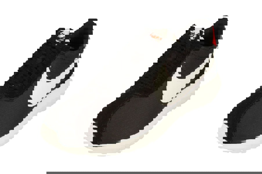 Nike Womens Roshe Ld-1000 Trainers 819843  001 - Black White University Red Team Red 001 - Photo 0