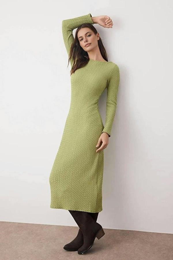 WOVCOR Textured Maxi Knit Dress