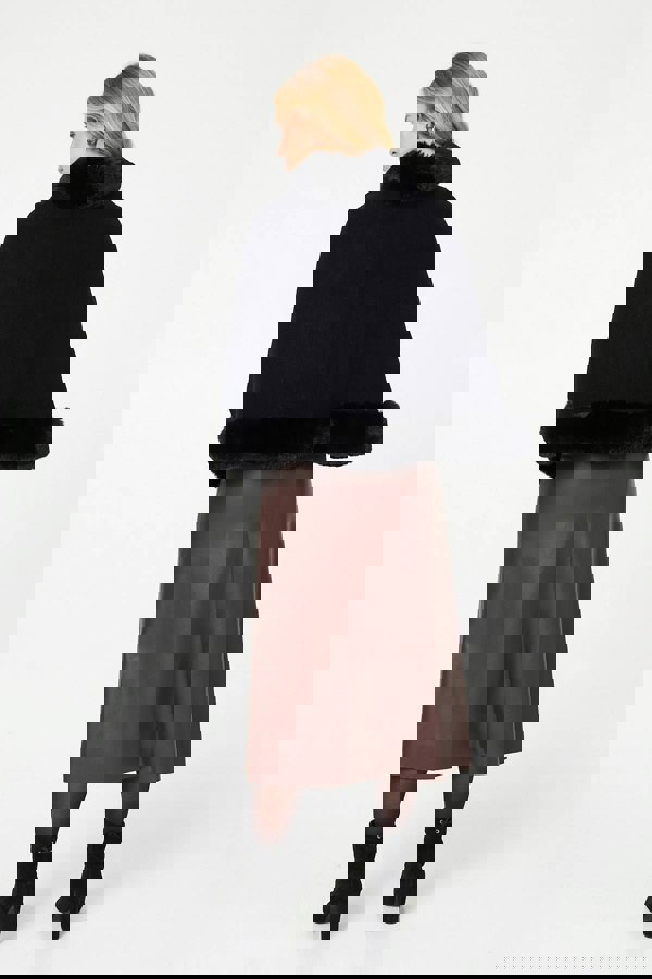 Black | Faux Fur Trim Batwing Poncho
