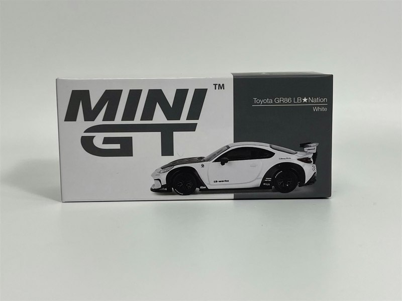 Mini GT Toyota GR86 LB Nation White RHD 1:64 Scale MGT00769R