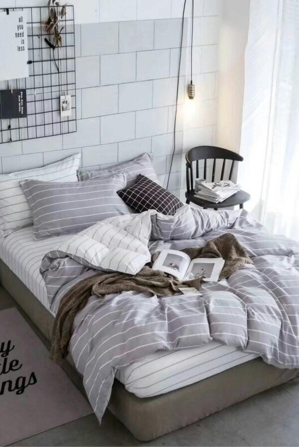 Ezysleep Silver Stripe Printed Duvet Set