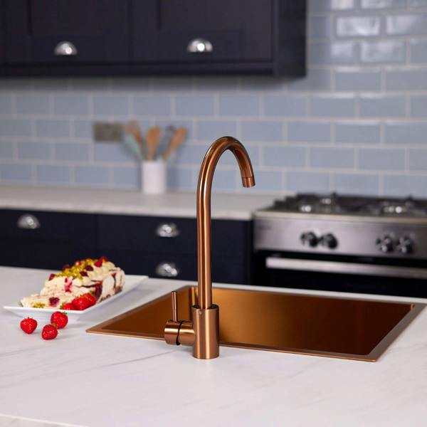 Flode Lillehammer | Single Lever Kitchen Sink Mixer Tap with Swivel Spout | Brushed Copper Finish
