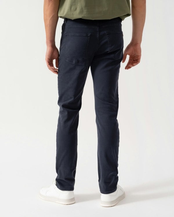 BOSS Orange Delaware BO Mens Slim-Fit Jeans in Cosy Comfort-Stretch Denim  - Dark Blue 404