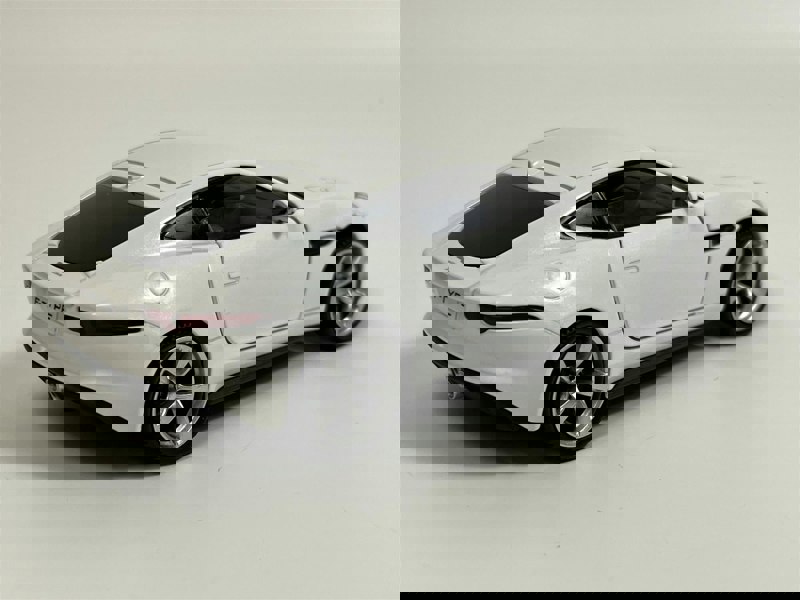 Tayumo Jaguar F Type White LHD 1:32 Scale Light & Sound Tayumo 32110022