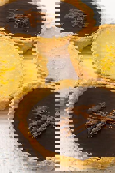 MasterClass Non-Stick Four Hole Loose Base Fluted Mini Tartlet Pan