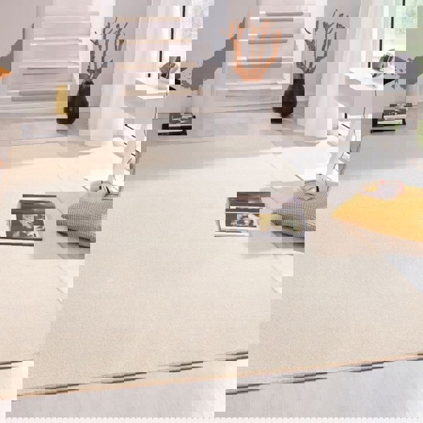 Modern Plain Cream Rug – Soft Short Pile