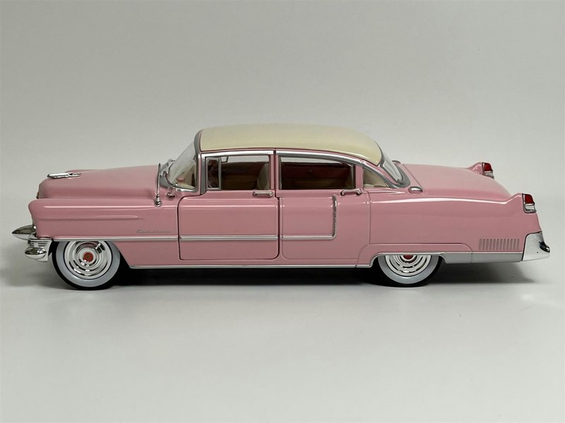 Greenlight Elvis Presley Pink Cadillac Fleetwood Series 60 1955 1:24 Scale 84098