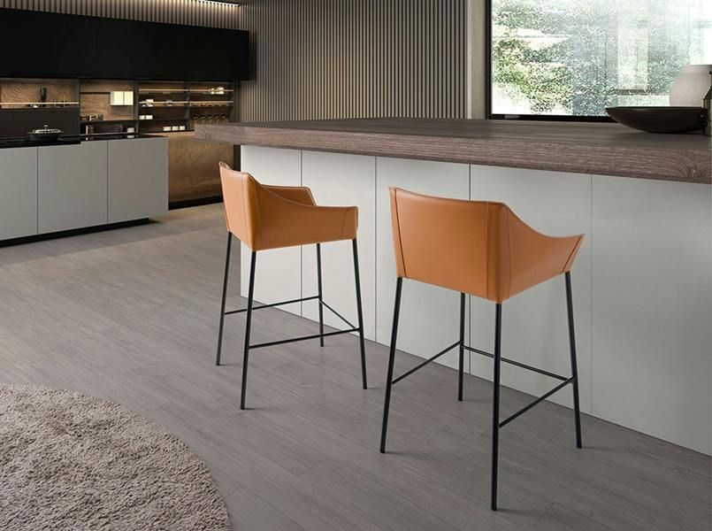 Angel Cerdá Brown Leatherette Stool 4145