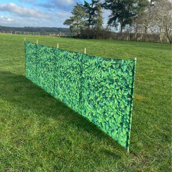 Laurel Hedge Folding Wooden windbreak 5 pole