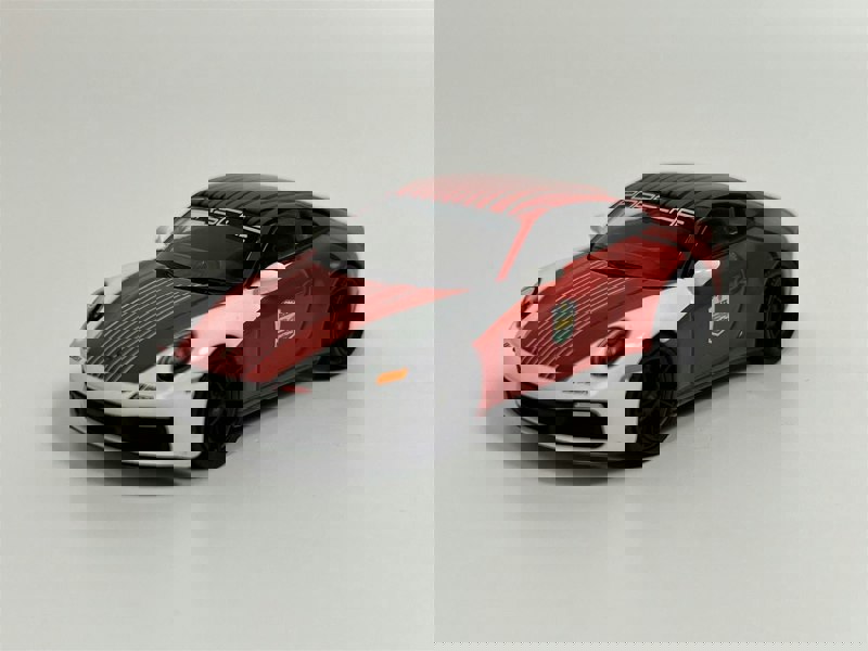 Mini GT Porsche 911 (992) Carrera S Safety Car 2023 IMSA Daytona 24 Hrs 1:64 Scale MGT0699L