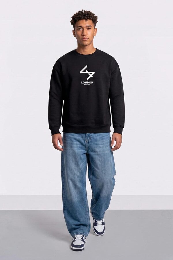 London Attitude Oversized Japanese Inspired Graphic Sweatshirt in Black