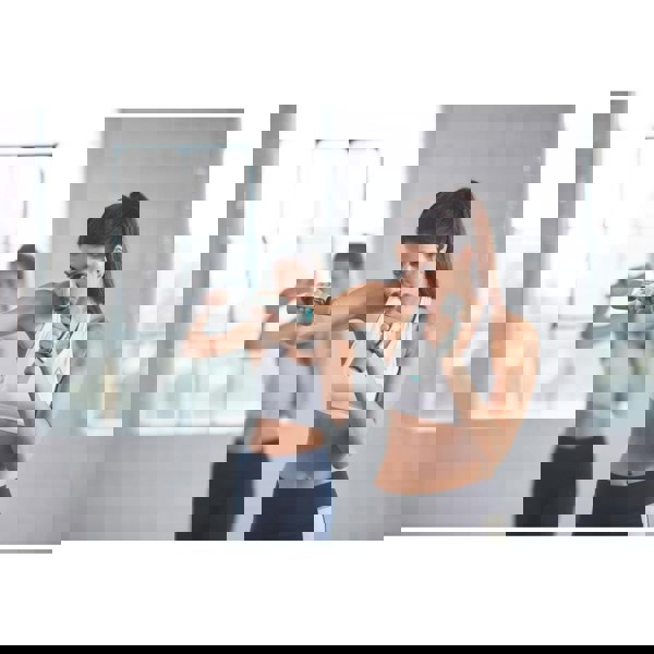 Gym class Shadow Boxing holding Reebok Softgrip Dumbbells - 0.5kg - Blue