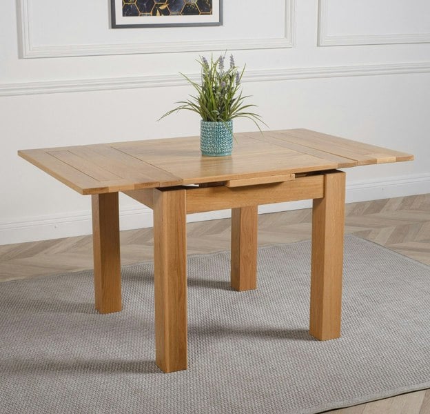 That's Furniture Richmond Solid Oak Extendable Dining Table - 90 to 150cm