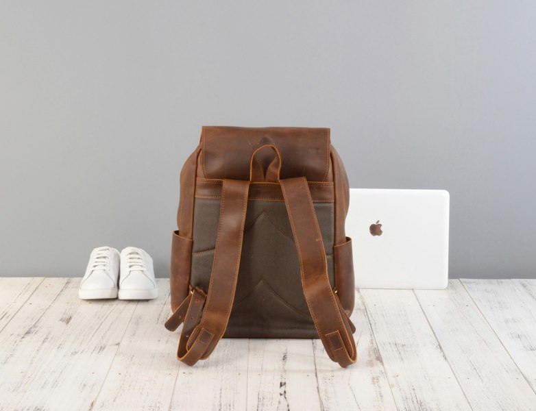 Touribag Vintage Look Leather Backpack - Brown