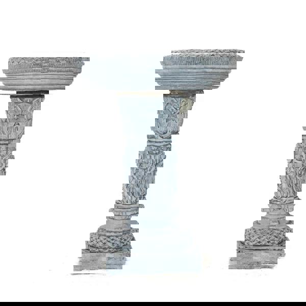 Patrician Bird Bath Elegant Stone cast Bird Bath Bird feeder