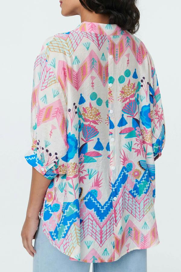 White | Abstract 3/4 Sleeve Relaxed Curve Shirt
