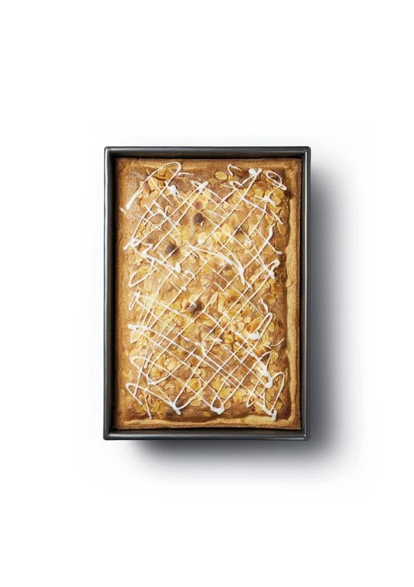 MasterClass Non-Stick 35cm x 24cm Rectangular Deep Pan