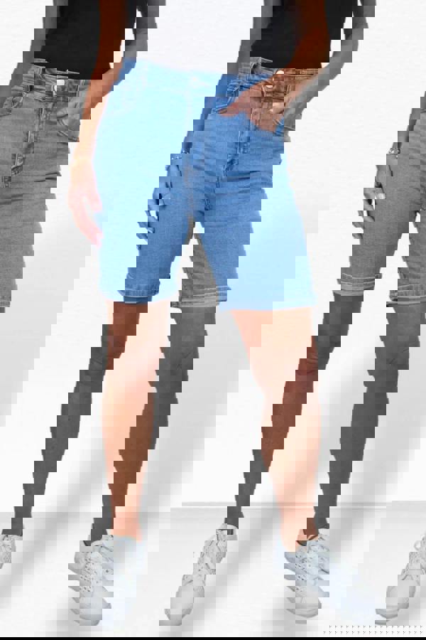 Paulo Due Women's Stretch Denim Slim Fit Shorts