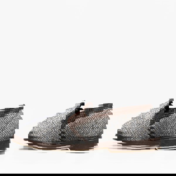 1606481611-63911300.jpg