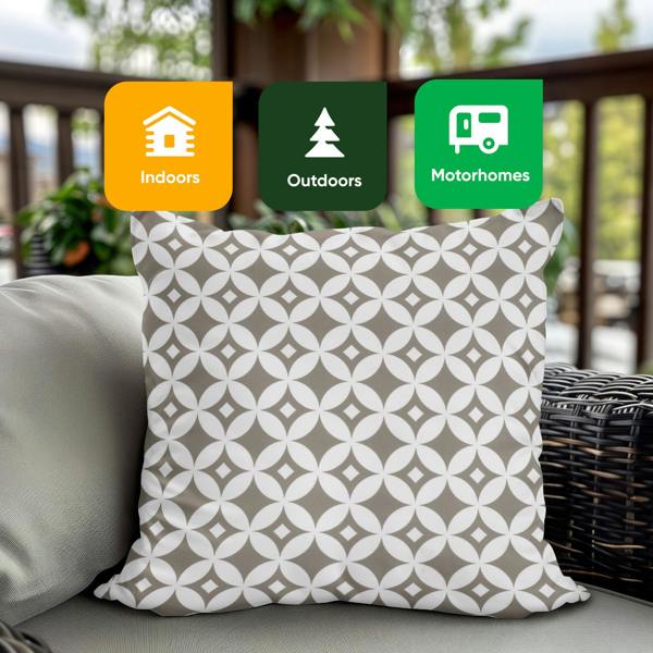 Gardenwize Pair of Outdoor Scatter Cushions – Diamond Design