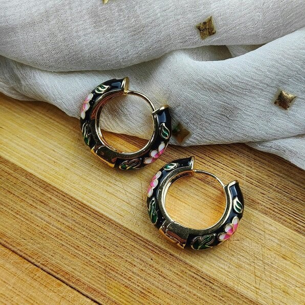 The Colourful Aura Large Enamel Huggie Multicolour Rainbow Dainty Floral Hoop Earrings - Black - Black