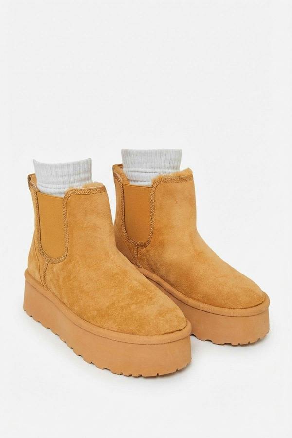 Edith Fluffy Platform Sole Chelsea Faux Fur Lined Ankle Boots - Camel_wb