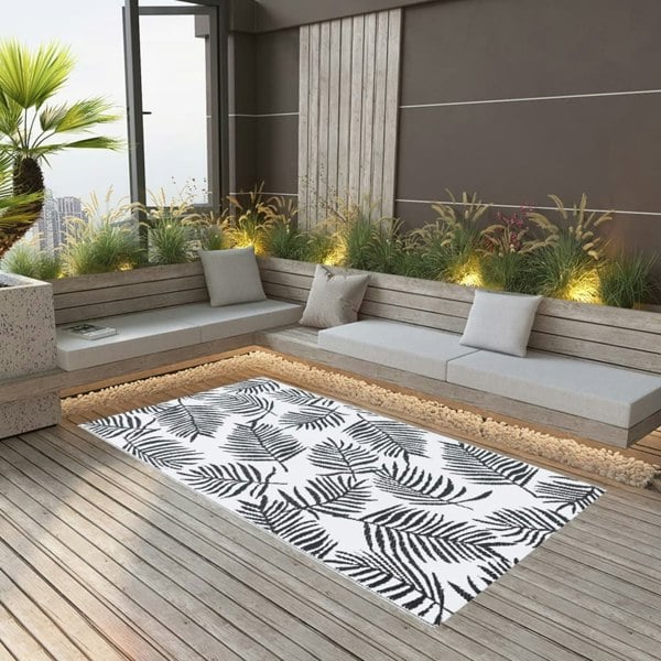 Berkfield Outdoor Carpet White and Black 120x180 cm PP