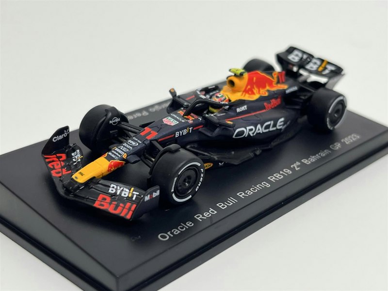 Spark Sergio Perez #11 Red Bul Racing 2nd Place Bahrain GP 2023 1:64 Spark Y288