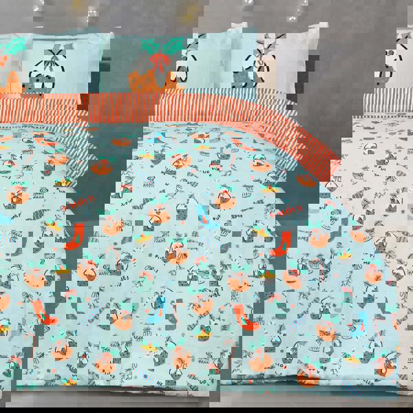 Smart Living Luxury Super Soft & Reversible Festive Christmas Puddings Duvet Set