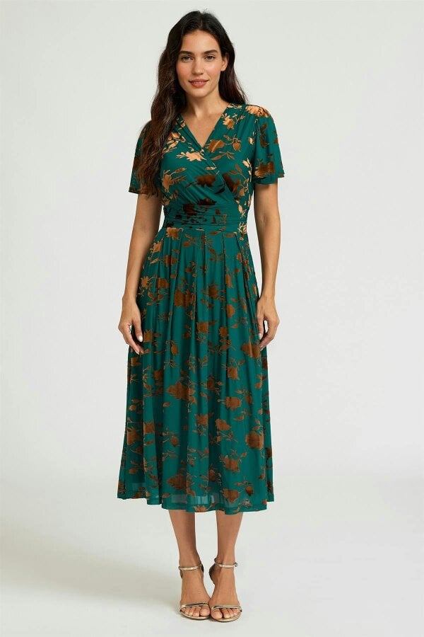 FS Collection Velvet Flock Short Sleeve Midi Dress In Jade Green