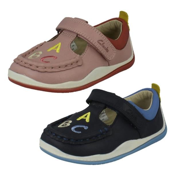 Clarks Childrens Clarks T-Bar Shoes Noodle Shine T
