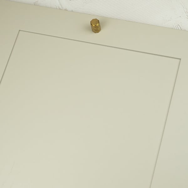 Handle & Home Satin Brass Diamond Knurled Handle and Coordinating Knob