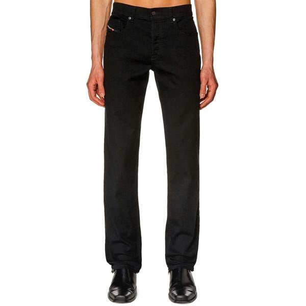 Front view of Diesel D-Finitive 69YP Tapered Fit Jeans in Black